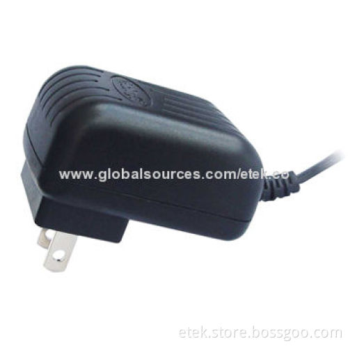 5-12W Switching Adapter with Interchangeable Plug, 90-264V AC Input Voltage